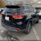 5TDJZRFH7KS599622 2019 Toyota Highlander Xle auction photo thumbnail 4