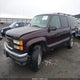 3GKFK16R1TG511009 1996 GMC Suburban K1500 auction photo thumbnail 2