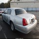 1LNHM82W1XY612917 1999 Lincoln Town Car Signature auction photo thumbnail 3