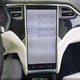 5YJXCDE26HF048123 2017 Tesla Model X 100D/75D/90D auction photo thumbnail 19