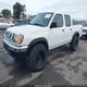 1N6ED27Y6YC364870 2000 Nissan Frontier Se-V6/Xe-V6 auction photo thumbnail 2