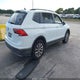 3VV3B7AX6JM096664 2018 Volkswagen Tiguan 2.0T Se/2.0T Sel auction photo thumbnail 4