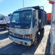 4KLB4B1R0XJ003488 1999 Isuzu Npr auction photo thumbnail 2