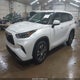 5TDGZRBH1NS232817 2022 Toyota Highlander Xle auction photo thumbnail 2