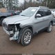 1C4PJMCX9KD230904 2019 Jeep Cherokee Latitude 4X4 auction photo thumbnail 2
