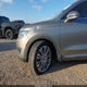 2LMPJ6LR8HBL51290 2017 Lincoln Mkx Reserve auction photo thumbnail 6