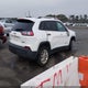1C4PJLCB0KD466551 2019 Jeep Cherokee Latitude Fwd auction photo thumbnail 4