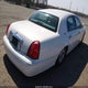 1LNHM82W3YY923556 2000 Lincoln Town Car Signature auction photo thumbnail 4
