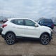 JN1BJ1CR0HW140566 2017 Nissan Rogue Sport Sl auction photo thumbnail 14
