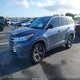 5TDZARFH5HS029413 2017 Toyota Highlander Le auction photo thumbnail 2