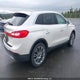 2LMPJ8LR2HBL11671 2017 Lincoln Mkx Reserve auction photo thumbnail 4