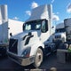 4V4NC9EG9GN935770 2016 Volvo Vn L auction photo thumbnail 2