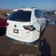 3VV4B7AX8JM079983 2018 Volkswagen Tiguan Highline auction photo thumbnail 4