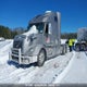 4V4NC9EH2FN911026 2015 Volvo Vn L auction photo thumbnail 3