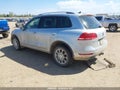 Photo 3 of 14 — 2011 Volkswagen Touareg