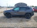 Photo 14 of 16 — 2019 Jeep Cherokee