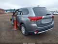 Photo 3 of 17 — 2018 Mitsubishi Outlander