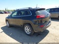 Photo 3 of 16 — 2016 Jeep Cherokee