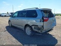 Photo 3 of 18 — 2015 Toyota Sienna