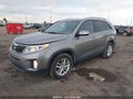 Photo 2 of 16 — 2014 Kia Sorento