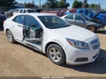 Photo 1 of 16 — 2013 Chevrolet Malibu