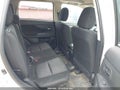 Photo 8 of 16 — 2015 Mitsubishi Outlander