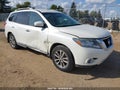 2015 Nissan Pathfinder — photo 1 of 17 | VIN 5N1AR2MM1FC699676