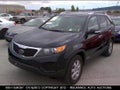 2013 Kia Sorento — photo 2 of 10 | VIN 5XYKTDA27DG376086