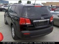 2013 Kia Sorento — photo 3 of 10 | VIN 5XYKTDA27DG376086