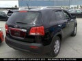 2013 Kia Sorento — photo 4 of 10 | VIN 5XYKTDA27DG376086