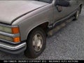 1998 Chevrolet Silverado 1500 — photo 6 of 10 | VIN 1GNFK16R3WJ352225