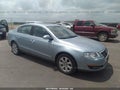 Photo 1 of 11 — 2006 Volkswagen Passat