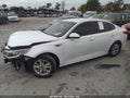 2017 Kia Optima — photo 2 of 10 | VIN 5XXGT4L34HG166986