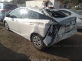 Photo 3 of 11 — 2016 Toyota Prius