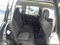 2015 Jeep Compass — photo 8 of 11 | VIN 1C4NJCBA7FD262402