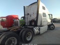 Photo 4 of 11 — 2014 Volvo VN
