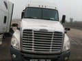 2016 Freightliner Cascadia 125 — photo 10 of 14 | VIN 3AKJGLD50GSGZ5757