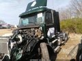 Photo 4 of 10 — 2022 Volvo VN