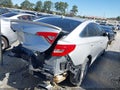 2015 Hyundai Sonata — photo 4 of 16 | VIN 5NPE24AF5FH004700