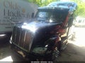 2016 Peterbilt 587 — photo 2 of 11 | VIN 1XP4D49X0GD321888