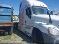 Photo 12 of 16 — 2017 Freightliner Cascadia 125