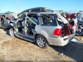 2004 Lincoln Aviator — photo 3 of 11 | VIN 5LMEU88H94ZJ40089