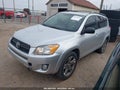 2011 Toyota RAV4 — photo 2 of 11 | VIN 2T3WF4DV3BW067549