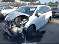 2022 Toyota Sienna — photo 2 of 20 | VIN 5TDJRKEC3NS090368