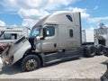 Photo 13 of 16 — 2018 Freightliner New Cascadia 126