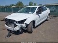 2015 Chevrolet Malibu — photo 2 of 12 | VIN 1G11C5SL5FF150054