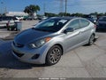 Photo 2 of 11 — 2012 Hyundai Elantra