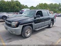 Photo 2 of 11 — 2002 Chevrolet Avalanche