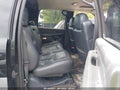 Photo 8 of 11 — 2002 Chevrolet Avalanche