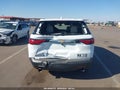 Photo 6 of 16 — 2022 Chevrolet Traverse